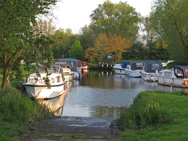 Rowen Craft moorings, Wherry Dyke,... © Roger Jones :: Geograph Britain ...