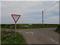 C8625 : Road junction by Robert Ashby