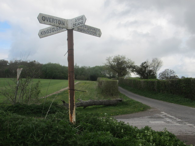 At the crossroads en route to Hannington