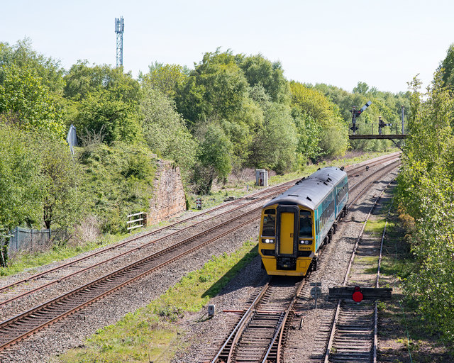 Trains at Holywell Junction - May 2017 (2)