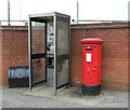 George V postbox and telephone box on Hythe Hill
