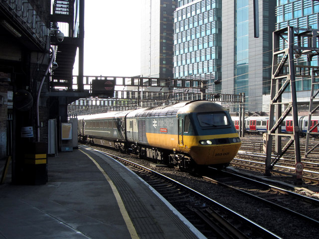 HST at Paddington