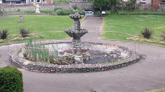 Rustic Fountain, Forbury Gardens, Reading