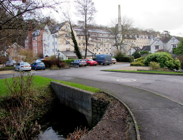 Entrance road to Dunkirk Mills, Nailsworth