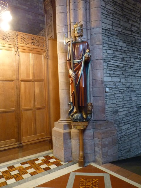 St Olaf statue