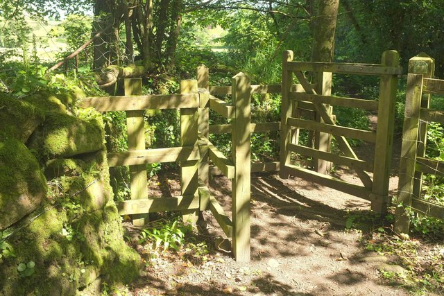 Kissing gate, Erme-Plym trail