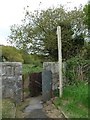 Footpath entrance, south side of Ffordd Morfa Bychan