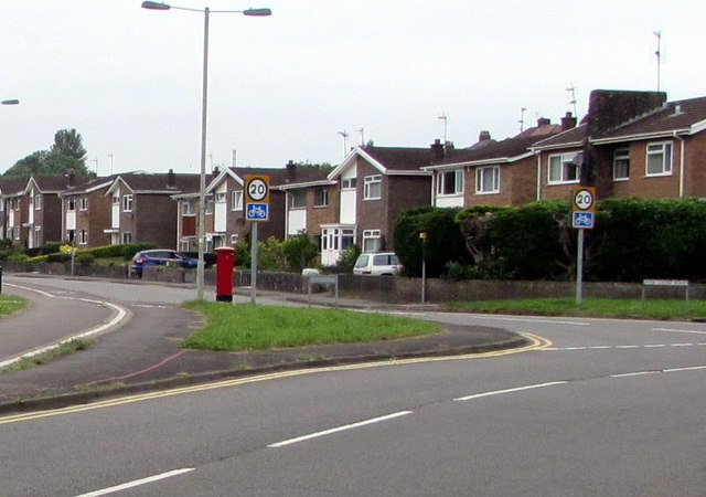 Houses at the eastern end of Park Court Road, Bridgend