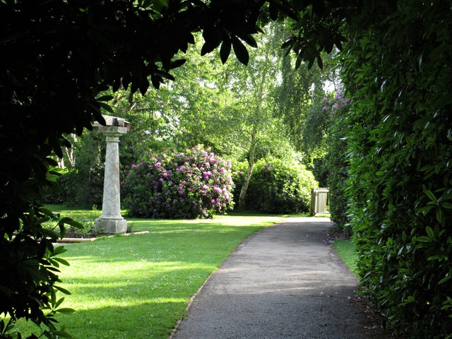 Woodside Gardens, Lymington