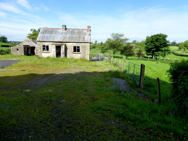 Derelict house, Lisnawery