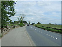 SE1290 : Harmby Road (A684) by JThomas