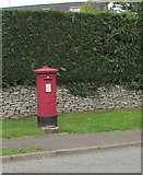ST9897 : King George V pillarbox, Windmill Road, Kemble by Jaggery