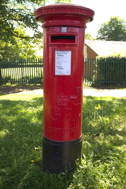 George V Postbox, Green Hill Lane