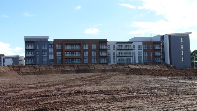 Longbridge Retirement Village © Jeff Gogarty cc-by-sa/2.0 :: Geograph ...