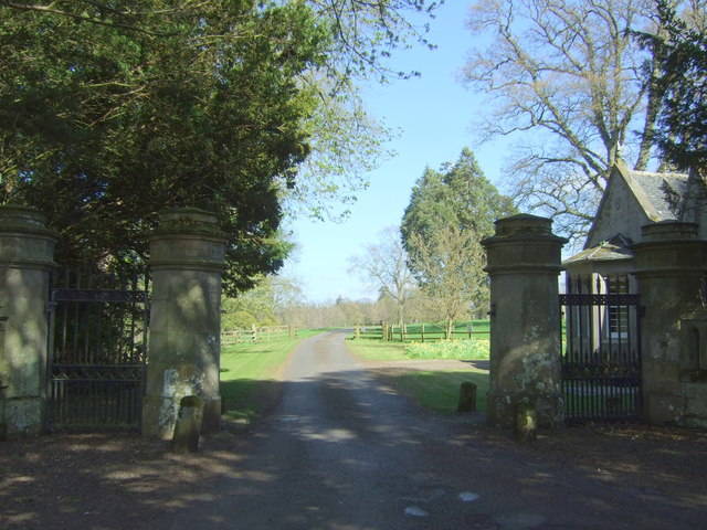 Gateway and lodge to Kimmerghame House © JThomas cc-by-sa/2.0 ...