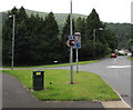 Golf club direction sign, Llanfoist