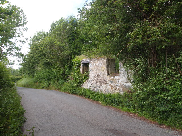 Ruin, South of Minffordd