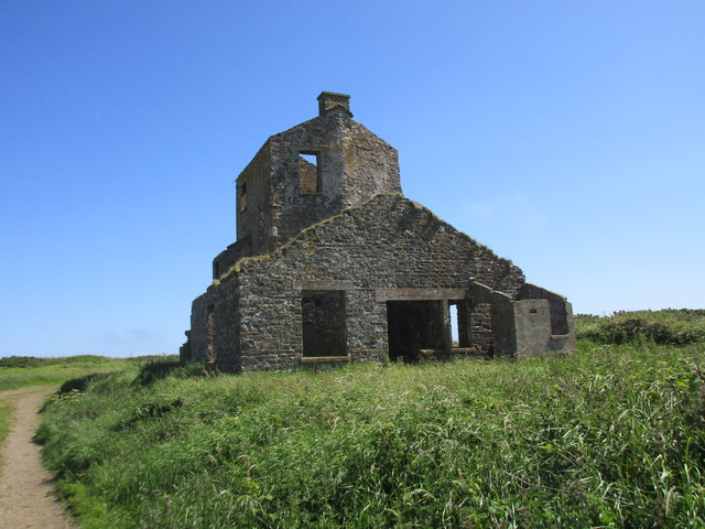 Ruins of the Signal Tower from the north-west