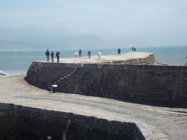 Lyme Regis: the outer harbour wall
