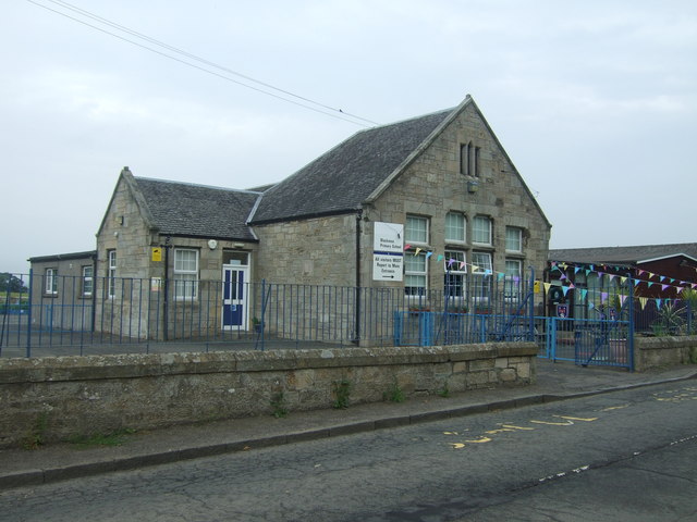 Blackness Primary School © JThomas :: Geograph Britain and Ireland