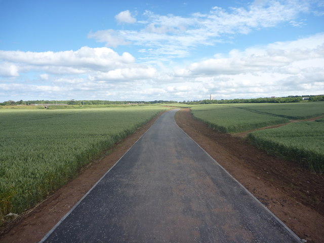 East Lothian Landscape : New Track Near ASDA