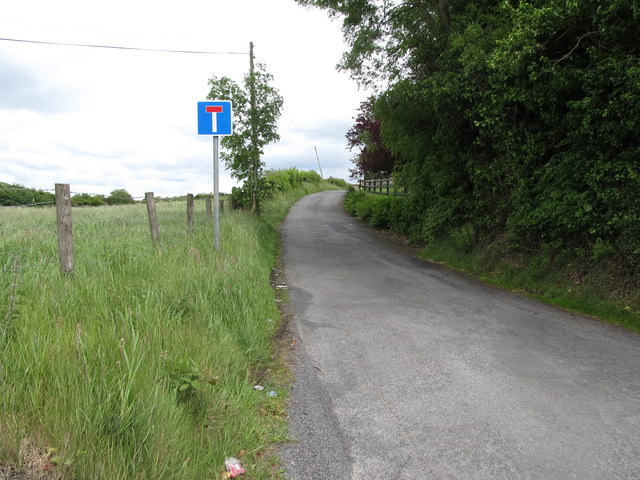 Cul de sac leading east from the Leitrim Road