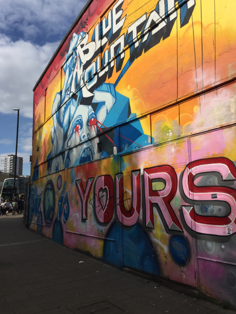 Blue Mountain graffito, North Street, Bristol