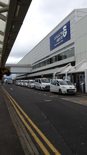 Taxi queue at Glasgow airport © Peter Mackenzie cc-by-sa/2.0 ...