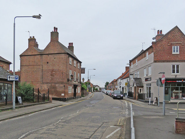 Bingham: Long Acre and The Wheatsheaf © John Sutton :: Geograph Britain ...