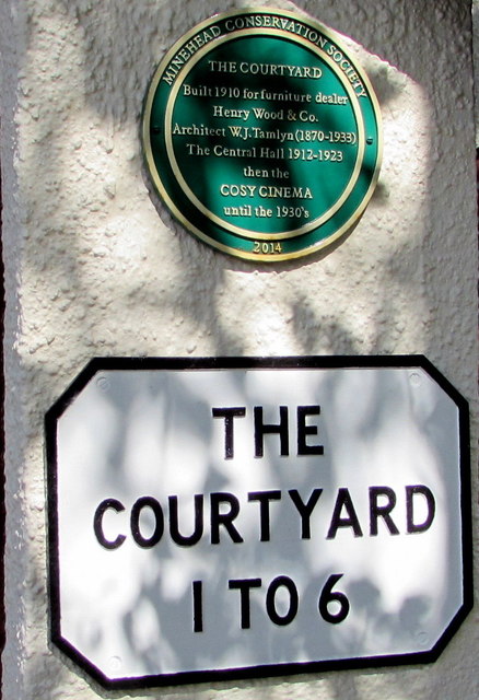 Green plaque on The Courtyard, Minehead