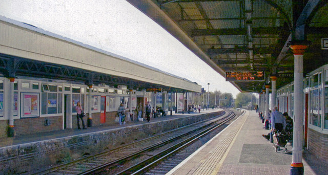 Kingston station, 2007