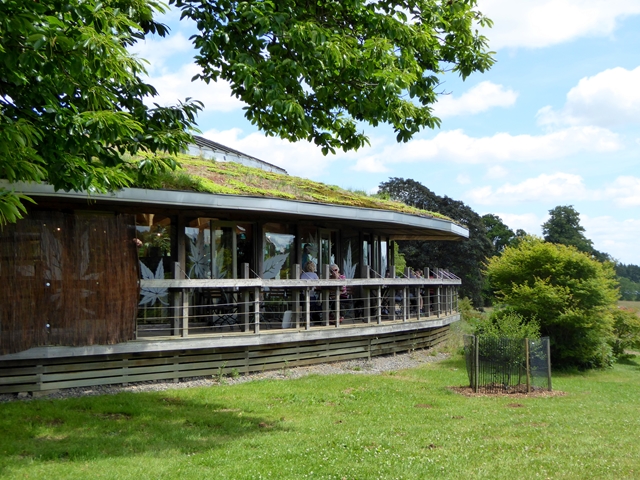 Tea room at the National Arboretum,... © Oliver Dixon cc-by-sa/2.0 ...