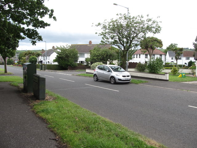 The Lumford Avenue junction on Ransevyn Drive