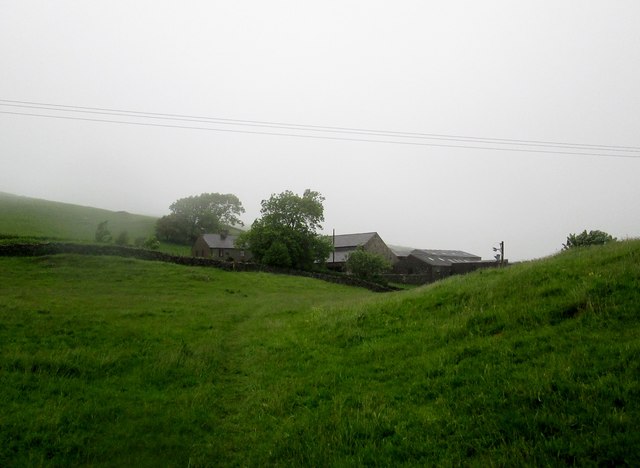 Cumbria  Way  toward  Higher  Lath  Farm
