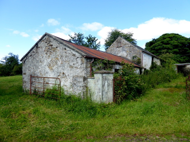 Derelict farmhouse, Tullylinton