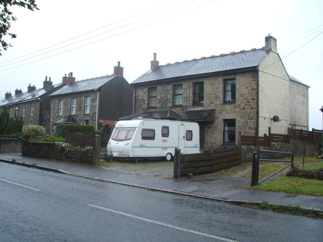 Houses on Opies Terrace, Pencoys