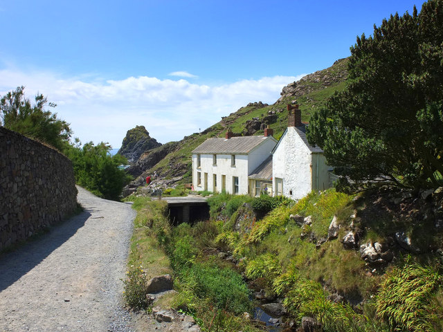 Condemned Cottages At Kynance Cove C Gary Rogers Geograph