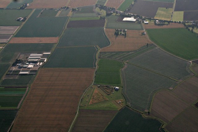 What looks like a microlight airstrip, near Lutton: aerial 2017