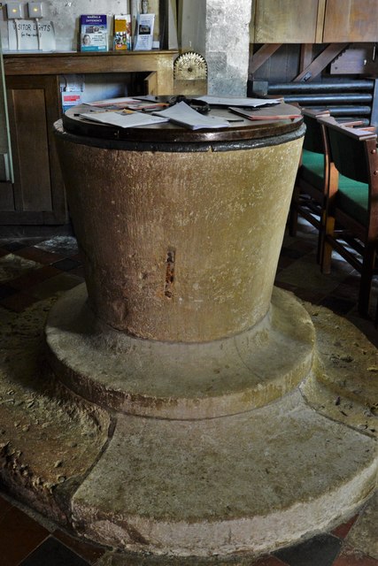 Stewkley, St. Michael's Church: Original Norman tub font on a later base