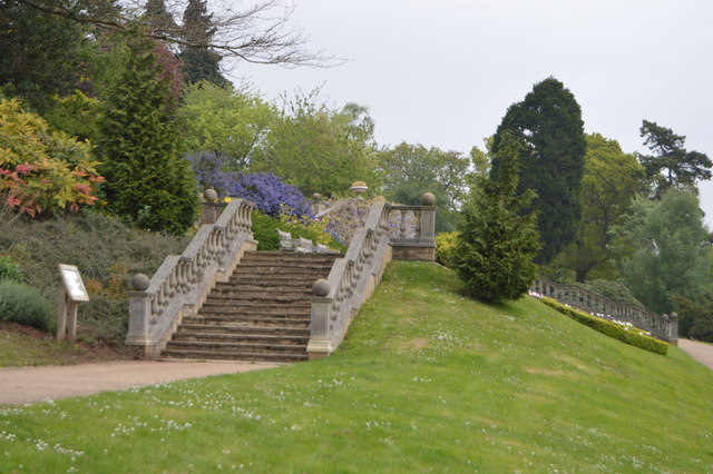 Terrace, Dunorlan Park