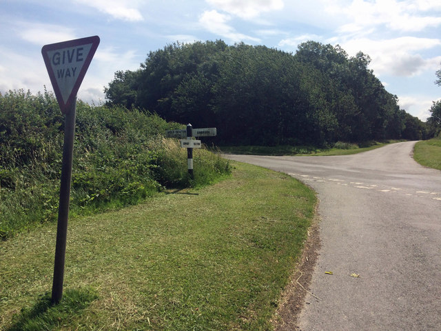 Junction on a windy bike ride through the Lincolnshire Wolds