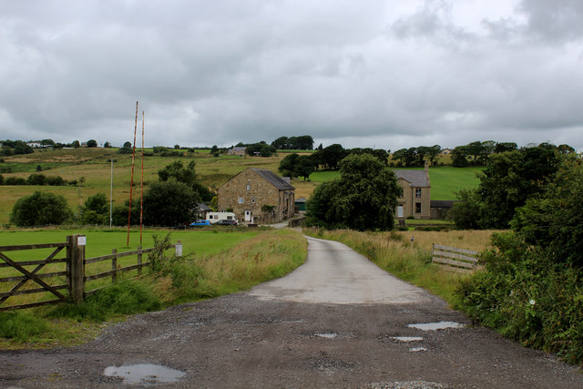 Access To Kay Fold Farm © Chris Heaton :: Geograph Britain And Ireland