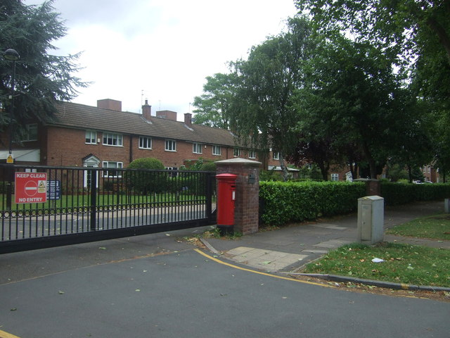 Gated community off Pershore Road
