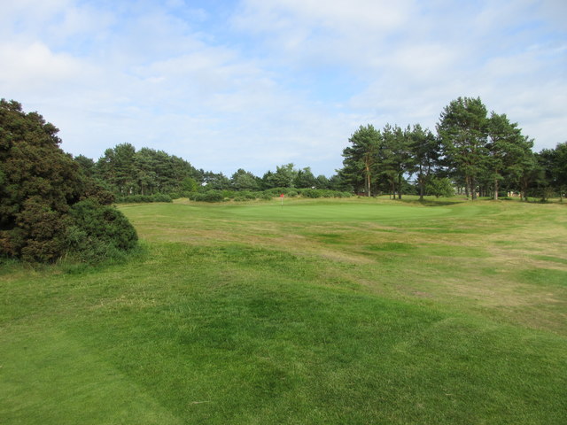 Scotscraig Golf Course, 10th hole, Cricket