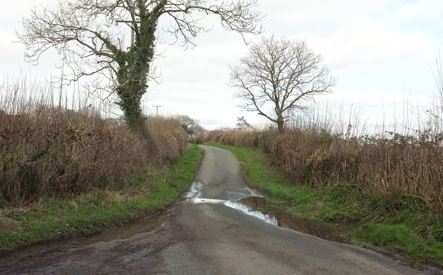 Road to Knight's in the Bottom Lakes