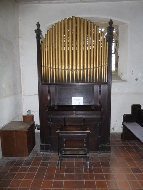 St Thomas à Becket, Capel: organ
