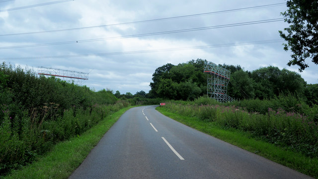 Repairs to overhead power lines