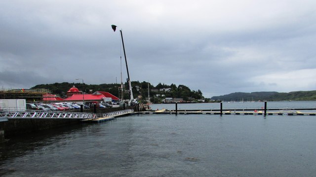 New pontoon berthing at Oban Harbour