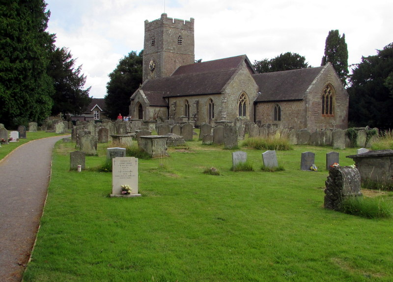 Village church and churchyard, English... © Jaggery cc-by-sa/2.0 ...