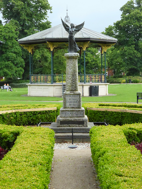 Eastleigh War Memorial